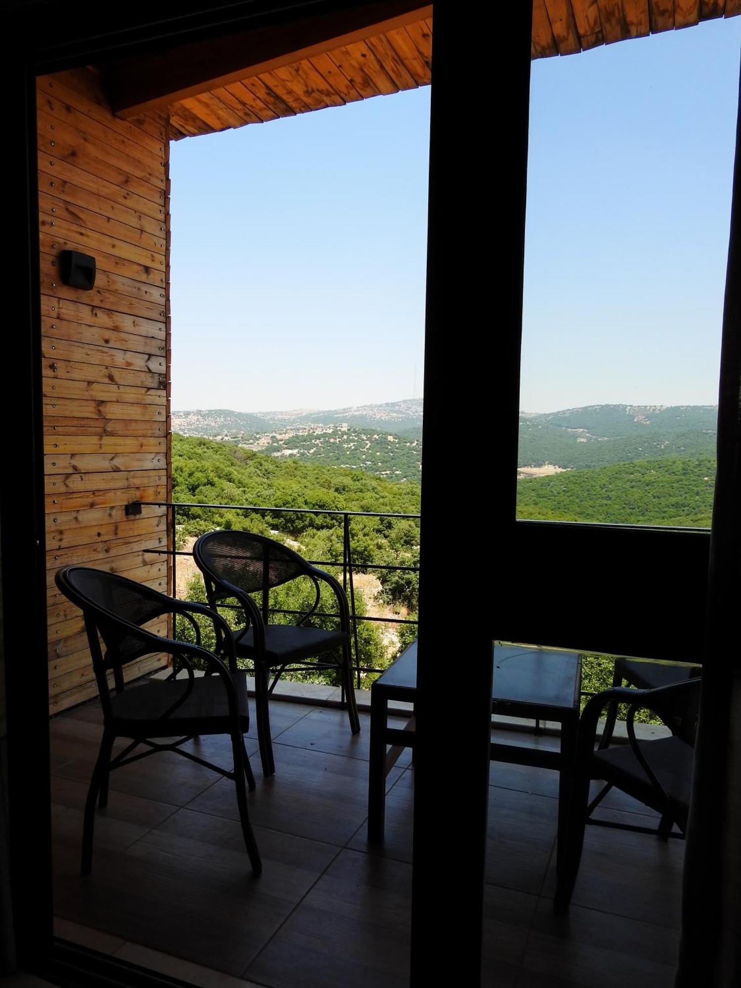Ajloun Forest Reserve Jarash Exteriör bild